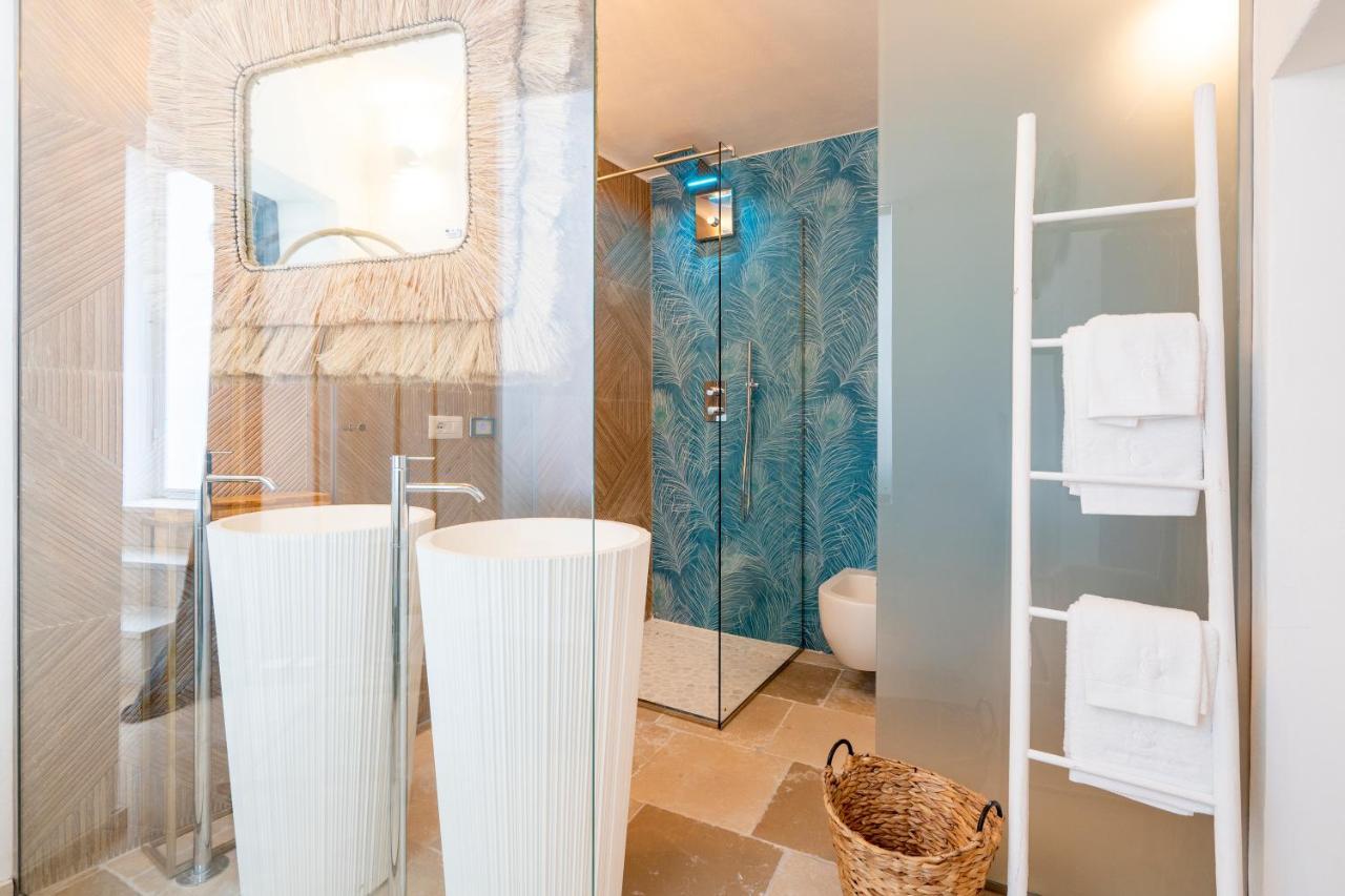 Apulia Charming Suites - Casa Lonfo Suite Sole Monopoli Esterno foto